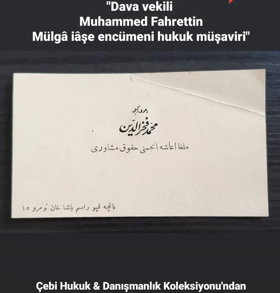 Aynı kartvizitin, üzerine okunuşu ve koleksiyon adı eklenmiş paylaşım görseli