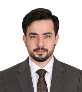 Ahmet Tarık Demir, avukat