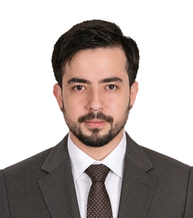 Ahmet Tarık Demir, avukat