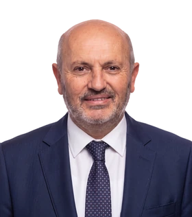 Avni Çebi